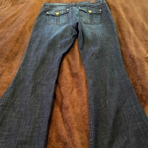 Rock & Republic Jeans.These jeans give you an amazing butt and elongates the leg